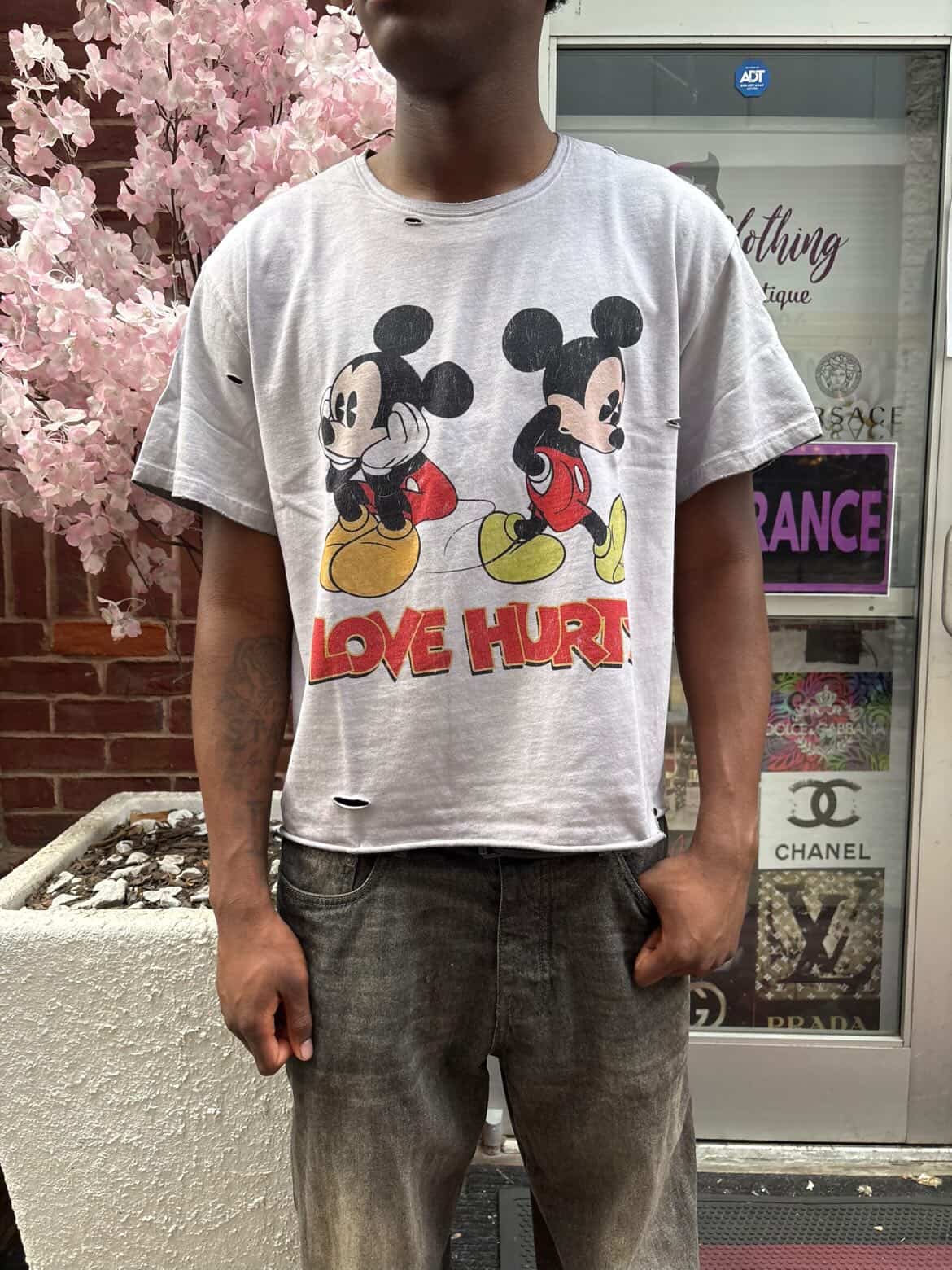love hurts 1928 mickey tee